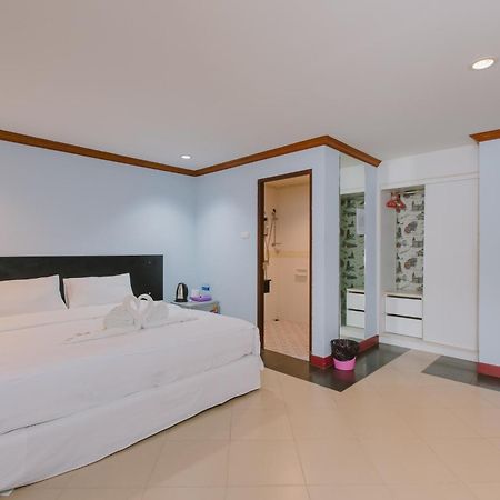 Sunstar Palace Patong Екстериор снимка