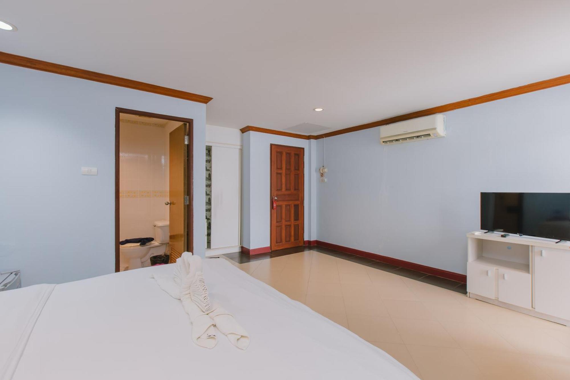 Sunstar Palace Patong Екстериор снимка