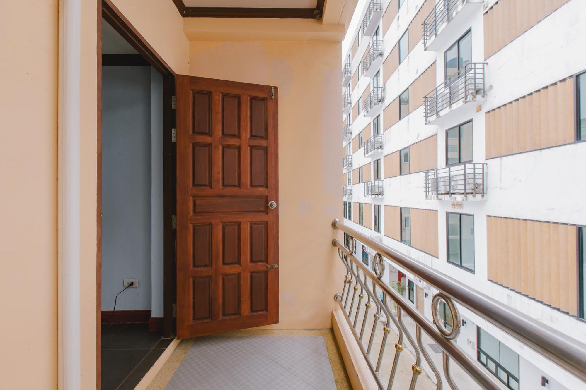 Sunstar Palace Patong Екстериор снимка